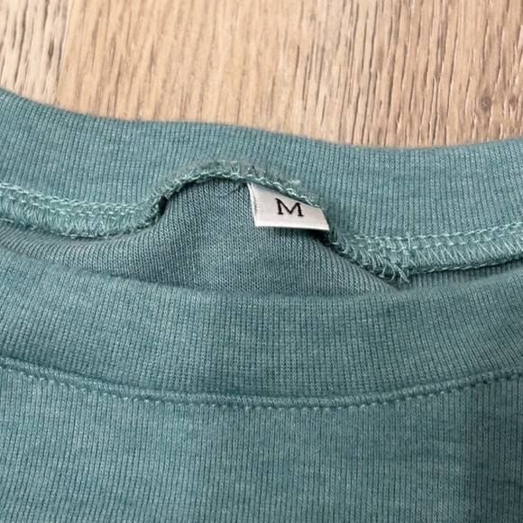 LAST CHANCE |Teal Long-Sleeve Pullover - Picture 3 of 6